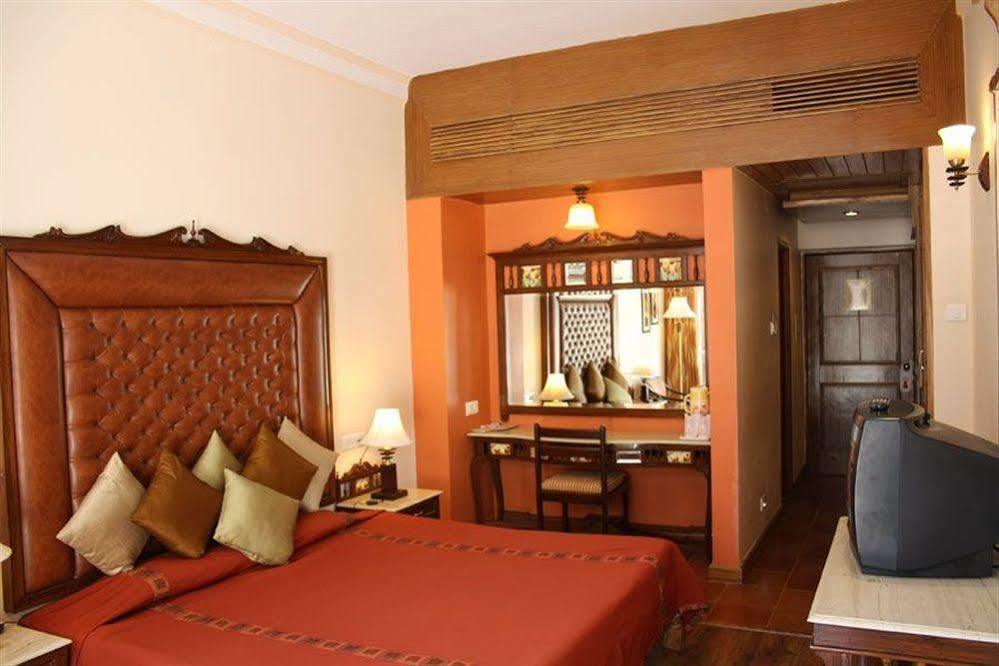 Shingar Regency Hotel Manali  Bagian luar foto
